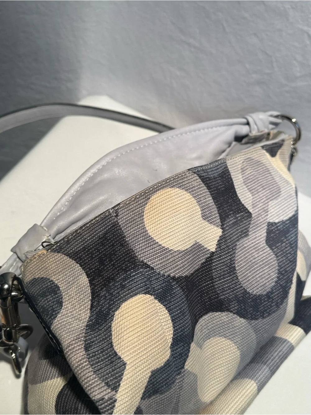 Coach Blue & White Signature Chain-Detail Hobo